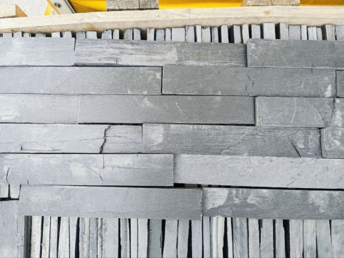 Плитка чёрная из натурального камня фасадная 30 см * 5 см, толщина 7 мм -30 мм купить в Пскове