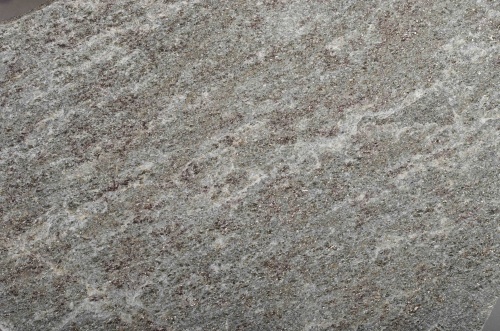 Плитняк златолит Уральский  для фасада купить в Пскове