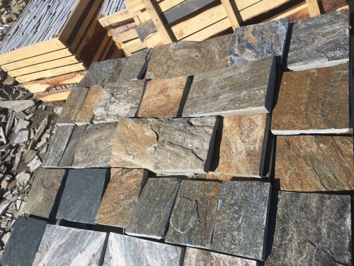 Плитка пилёная златолит Уральский для фасада купить в Пскове