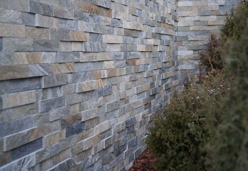 Плитка пилёная златолит Уральский для фасада купить в Пскове