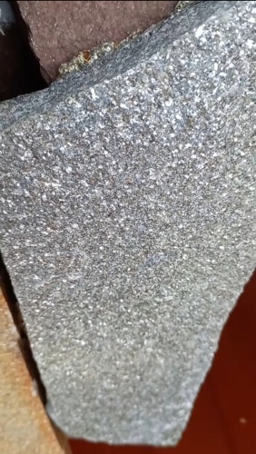 Плитняк златолит серебристый для фасада купить в Пскове