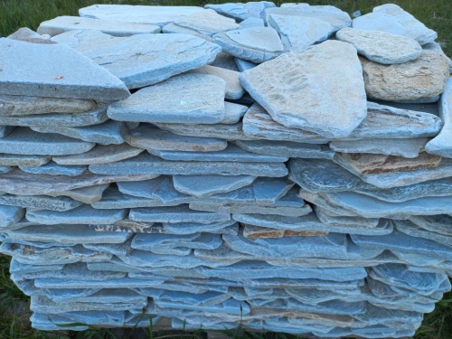 Плитняк златолит зелёный галтованный для цоколя купить в Пскове